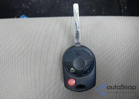 2016 Ford Escape S z USA, uszkodzony, nr VIN 1FMCU0F75GUC50435